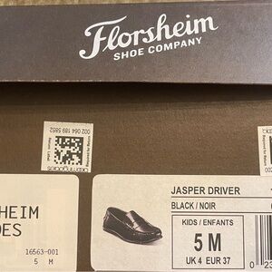 Boys Florsheim Dress Shoes (Jasper Driver), Black/noir, Size 5M (UK 4, EUR27).